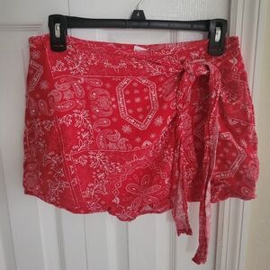 VENUS Medium Hankerchief Skort